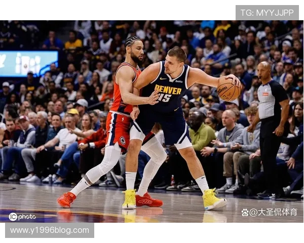 约基奇三双率掘金逆转击败马刺